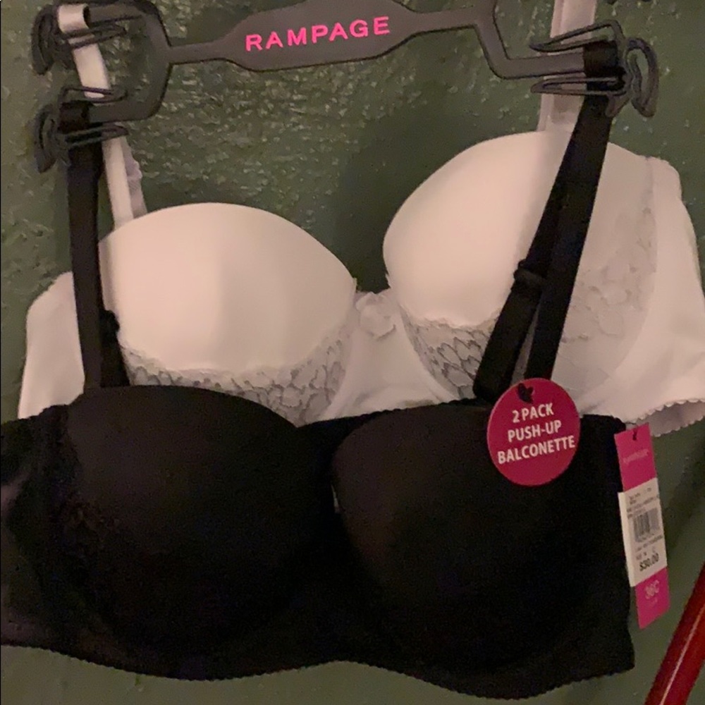 2 pack 36C bras